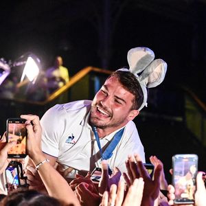 Antoine DUPONT de France après le match de la finale de rugby à 7 des Jeux Olympiques de Paris 2024 entre la France et les Fidji à La Villette le 27 juillet 2024 à Paris, France. Photo by Sandra Ruhaut/Icon Sport/ABACAPRESS.COM