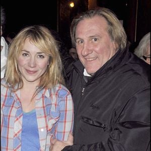 Julie Depardieu et son père Gérard Depardieu - Première du téléfilm pour France 5 "Bernard Henri Levy, la déraison dans l'histoire" au cinéma La Padgode. 04/02/2009 © COADIC GUIREC / BESTIMAGE