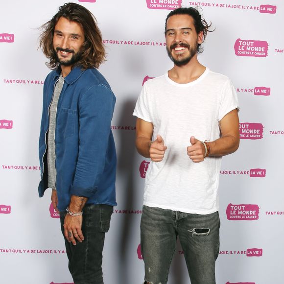 Exclusif - Jérémy Frérot et Florian Delavega au photocall de l'enregistrement de l'émission "Tout le monde chante contre le cancer, les stars relèvent le défi" à l'Olympia, le 6 décembre 2016.

Photo : Guignebourg-Perusseau / Bestimage