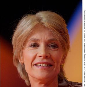 On dégage, avait-elle dit. Et ils sont partis !

© Nicolas Khayat/ABACA. 24113-20. Paris-France, 02/03/2001. Enregistrement de l'émission Nos Annees 70. Sur la photo : Françoise Hardy.