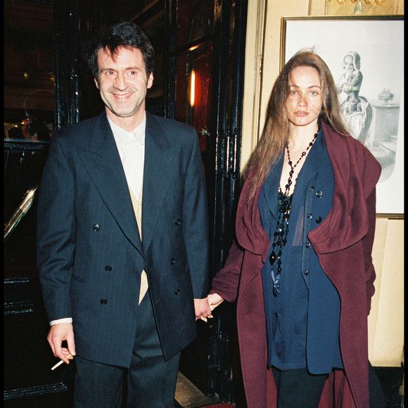 Dans un ouvrage, l'acteur avoue avoir eu beaucoup de mal à surmonter cette rupture.

Emmanuelle Béart et Daniel Auteuil - Archives datant de 1993
AGENCE / BESTIMAGE