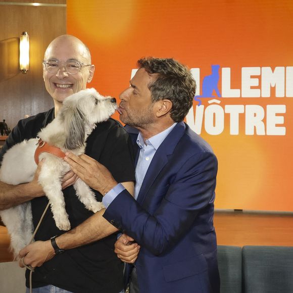 Exclusif - Bernard Werber, sur plateau de la nouvelle émission "Animalement Vôtre" présentée par Bernard Montiel et diffusée le 9 novembre sur France 3, à Paris, France, le 13 octobre 2025. © Jack Tribeca/Bestimage