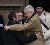 Selon le voisin, Emile aurait descendu seul le hameau du Haut-Vernet, et peu de temps après, Philippe Vedovini serait parti à sa recherche.
Le grand-père maternel d'Emile, Philippe Vedovini, aux obsèques de son petit-fils, à la basilique Sainte-Marie-Madeleine de Saint-Maximin-la-Sainte-Baume dans le Var le 8 février 2025.
Photo : Shootpix / ABACA