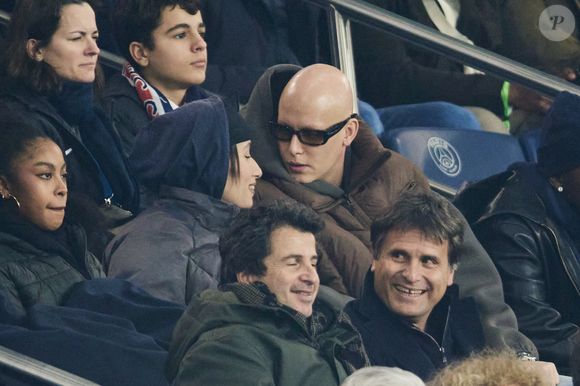 David Gategno (David Olivier Maruani ou David Marouani), Fabrice Santoro - Célébrités dans les tribunes du match de Ligue 1 McDonald's opposant le Paris Saint-Germain (PSG) à L’AS Monaco (4-1) au Parc des Princes à Paris le 7 février 2024. © Cyril Moreau/Bestimage