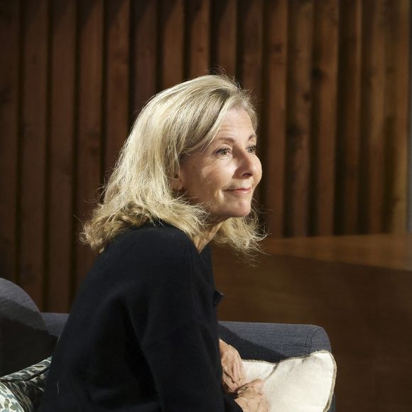 La journaliste et présentatrice fera des confidences sur son actualité ... 

Exclusif - Claire Chazal, sur plateau de la nouvelle émission "Animalement Vôtre" présentée par Bernard Montiel et diffusée le 7 décembre sur France 3, à Paris, France, le 7 octobre 2025. © Jack Tribeca/Bestimage