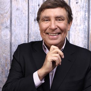Rendez-vous portrait en studio avec Jean-Pierre Foucault à Paris le 9 novembre 2017.
© Cédric Perrin / Bestimage