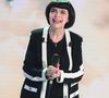 Une tournée qui passera par la Suisse et la Belgique, avant de se poursuivre en Allemagne, en Europe de l'Est et au Canada en 2027. 

Exclusif - Mireille Mathieu - Enregistrement de l'émission "Vivement dimanche" aux studios Rive Gauche, présentée par M.Drucker et diffusée le 5 octobre 2025 sur France.