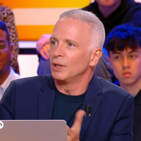 Une voix incontournable de France Inter s’en va, Samuel Etienne (qui n’a plus de CDI avec France Télévisions) intéressé ? “On négocie quoi !”