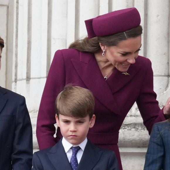 Catherine (Kate) Middleton, princesse de Galles, Le prince George de Galles, La princesse Charlotte de Galles, Le prince Louis de Galles  lors des commémorations saluant l'action des vétérans britanniques lors de la Seconde guerre mondiale au palais de Buckingham le 5 mai 2025. © Julien Burton / Bestimage