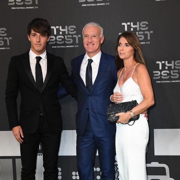Didier Deschamps, son épouse Claude et son fils Dylan arrivent à la cérémonie des Best FIFA Football Awards 2018 au Royal Festival Hall, à Londres, au Royaume-Uni, le 24 septembre 2018. Photo de Christian Liewig/ABACAPRESS.COM