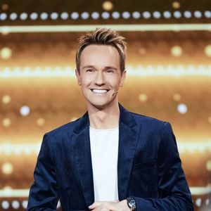 "On imagine Cyril Féraud, puisque Cyril a toujours dit que c'est le jeu qui lui a donné envie de faire de la télé", a-t-il glissé

Exclusif - Cyril Féraud - Enregistrement de l'émission "100% Logique", présentée par Cyril Féraud et diffusée le le 19 avril 2025 sur France 2. Le 18 décembre 2024. © Cyril Moreau/Bestimage