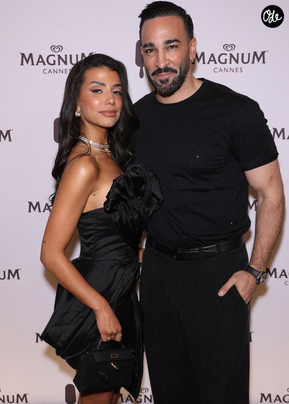 Le couple s’était affiché ensemble à plusieurs événements, notamment à Roland-Garros et au Festival de Cannes en 2026.

Adil Rami et Louana Franco - Photocall de la soirée "House of the Magnum" lors du 79ème Festival International du Film de Cannes, le 14 mai 2026.
© Denis Guignebourg/Bestimage