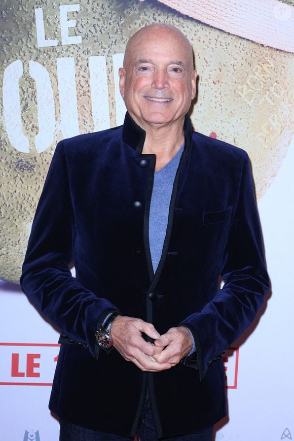 Louis Bodin assiste à la première du Jour J qui se tient à la Pathe Beaugrenelle à Paris, France, le 09 octobre 2025. Photo par Jerome Domine/ABACAPRESS.COM