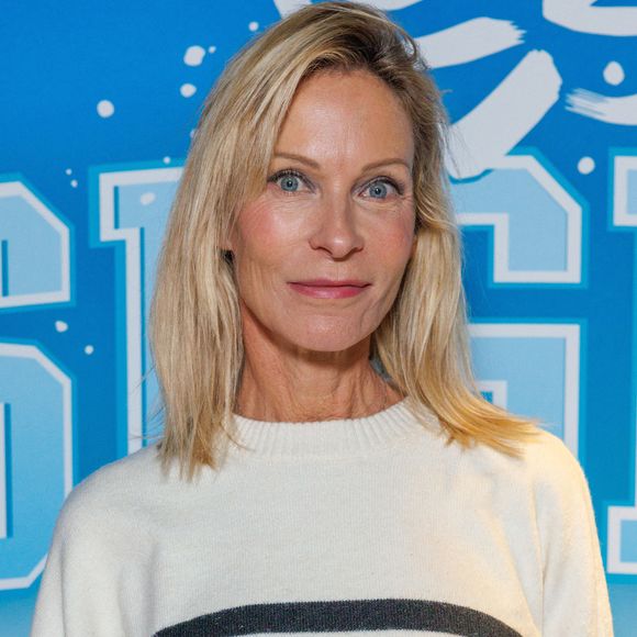 Rebecca Hampton assiste au photocall de la première de Les SEGPA Au Ski qui se tient au Wepler à Paris, France, le 18 décembre 2023. Photo par David Boyer/ABACAPRESS.COM