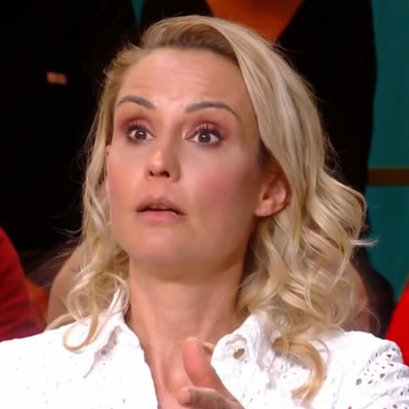 Elodie Gossuin invitée dans l'émission "Quelle époque !" sur France 2 le 14 mars 2026