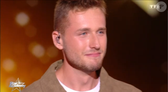 Photo : Il s'est fait remarquer dès son premier passage sur scène en interprétant Je suis un homme de Zazie. Star Academy 2025 - Théo L - capture d'écran TF1 - Purepeople