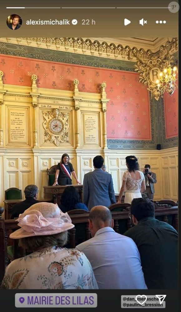 A la ville, la star file le parfait amour avec le scénariste Dan Menasche ! En juin dernier, ils se sont d'ailleurs mariés à la mairie des Lilas, en Seine-Saint-Denis.