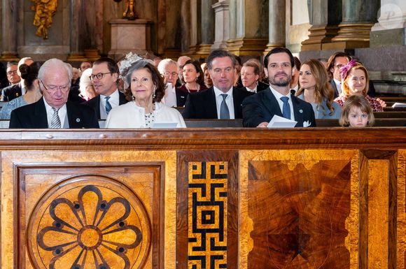 Le roi Carl XVI Gustav de Suède, la reine Silvia, le prince Daniel, la princesse Madeleine de Suède, Chris O´Neill, le prince Carl Philip, le prince Julian - Te Deum en l'honneur de la naissance de la princesse Ines, 10 février 2025 à Stockholm.
Dana Press / Bestimage