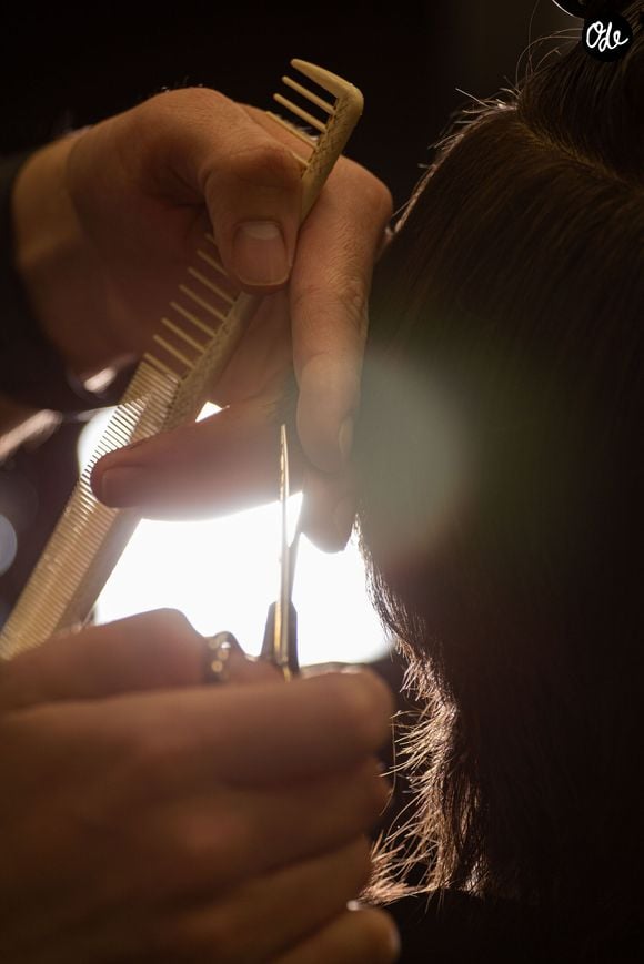 Toutefois, passer du long au court chez le coiffeur demande une réflexion approfondie selon la morphologie de chacune.