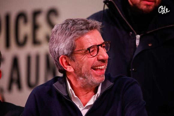 Michel Cymes lors de la 163e vente aux enchères des Hospices de Beaune, à Beaune (France), le 19 novembre 2023. Photo : Baptiste Paquot/ABACAPRESS.COM