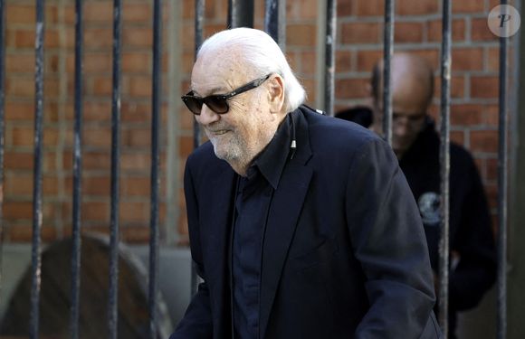 Norbert Saada - Arrivées aux obsèques de N.Farès en l'église Saint-Jean-de-Montmartre à Paris, le 24 avril 2026. N.Farès est décédée le 17 avril 2026 à l'âge de 57 ans, quelques jours après un "incident cardiaque" survenu le 12 avril 2026 dans la piscine du complexe sportif, Blanche (9ème).
© Jacovides / Borde / Bestimage