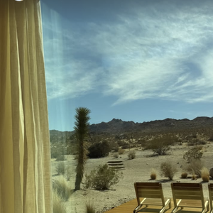pour un tournage. Aux dernières nouvelles, celui-ci était terminé mais il semble que le comédien a prolongé son séjour outre-Atlantique.

Pierre Niney et Natasha Andrews aux Etats-Unis en 2025.