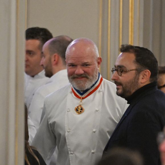 Philippe Etchebest, chef français et animateur TV, au palais de l’Élysée avant que le président français, Emmanuel Macron, n’accueille la traditionnelle cérémonie de la galette des rois au Palais de l’Élysée, en présence des représentants des artisans boulangers et pâtissiers, des Meilleurs Ouvriers de France et des Meilleurs Apprentis de France, ainsi que des lauréats des prix Rabelais pour les jeunes talents gastronomiques, le 6 janvier 2025. © Tomas Stevens/Pool/Bestimage