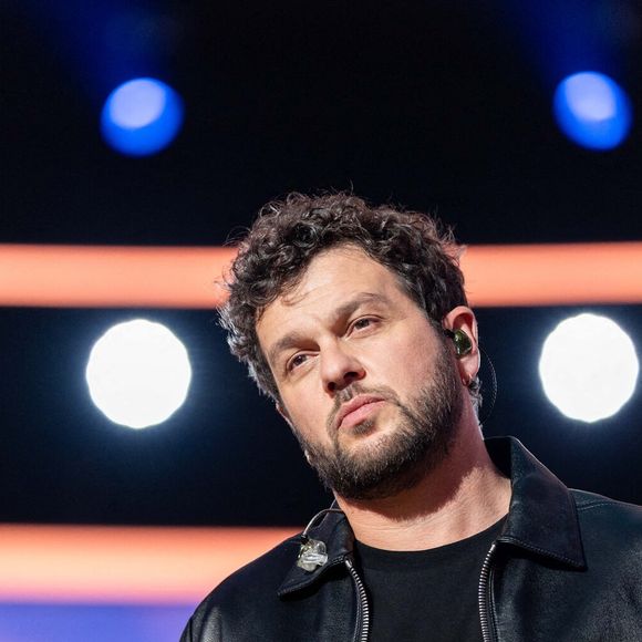 Claudio Capeo lors du Téléthon 2024, à Saint Denis, près de Paris, France, le 30 novembre 2024. Le Téléthon est un marathon télévisuel de trente heures diffusé sur les chaînes de France Télévisions. En France, le Téléthon est une manifestation caritative organisée depuis 1987 par l'Association française contre les myopathies (AFM) pour financer la recherche sur les maladies génétiques neuromusculaires, ainsi que sur d'autres maladies génétiques rares. Photo par Alexis Jumeau/ABACAPRESS.COM