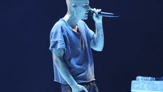 Justin Bieber de retour à Coachella après 4 ans : show d'1h30, guests et performance nostalgique sur son tube "Baby"