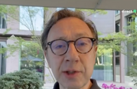 Stéphane Bern réagit à la 7e place de Louane à l'Eurovision dans "C médiatique" le 18 mai 2025