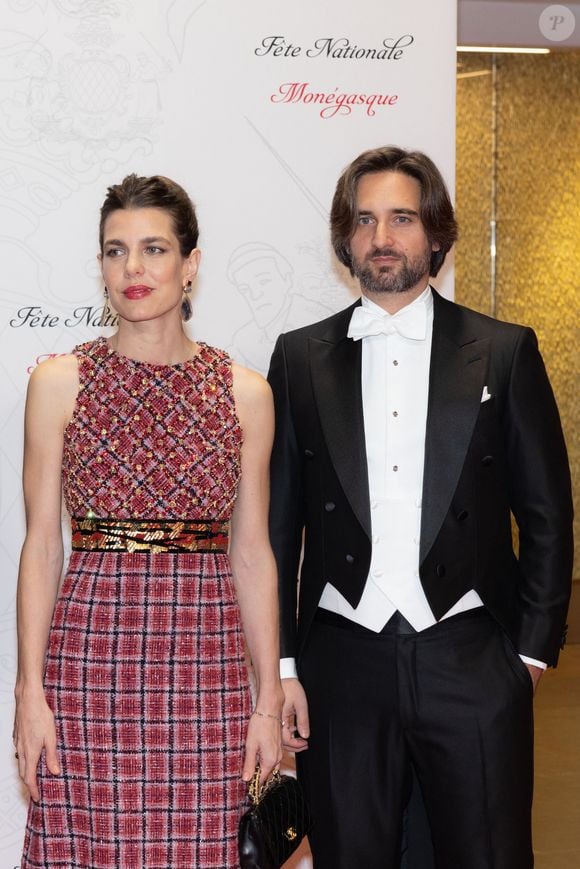 Charlotte Casiraghi et Dimitri Rassam - Arrivées à la soirée de gala de la Fête Nationale Monégasque au Grimaldi Forum le 19 novembre 2022.

© Olivier Huitel / Pool Monaco / Bestimage
