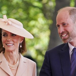 Leurs Majestés le Roi et la Reine ont officiellement accueilli le Président et Mme Macron au château de Windsor, au Royaume-Uni, le 8 juillet 2025. Photo par Arthur Edwards/News Licensing/ABACAPRESS.COM