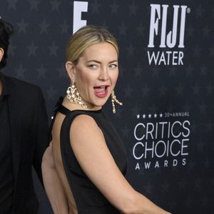 Kate Hudson assiste à la 30e édition des Critics' Choice Awards au Barker Hanger à Santa Monica, Californie, le vendredi 7 février 2025. Photo by Jim Ruymen/UPI/ABACAPRESS.COM