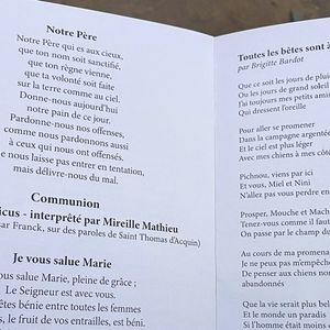 Livrets de funérailles des obsèques de Brigitte Bardot en l'église Paroissiale Notre-Dame-de-l'Assomption de Saint-Tropez, France, le 7 janvier 2026. © Bestimage