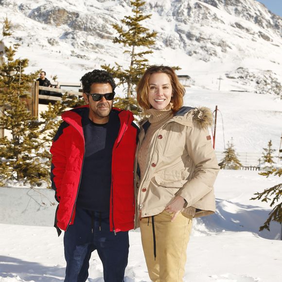 Jamel Debbouze et sa femme Mélissa Theuriau lors du 20ème Festival du film de comédie à l'Alpe d'Huez, France, le 20 janvier 2017. © Christophe Aubert via Bestimage