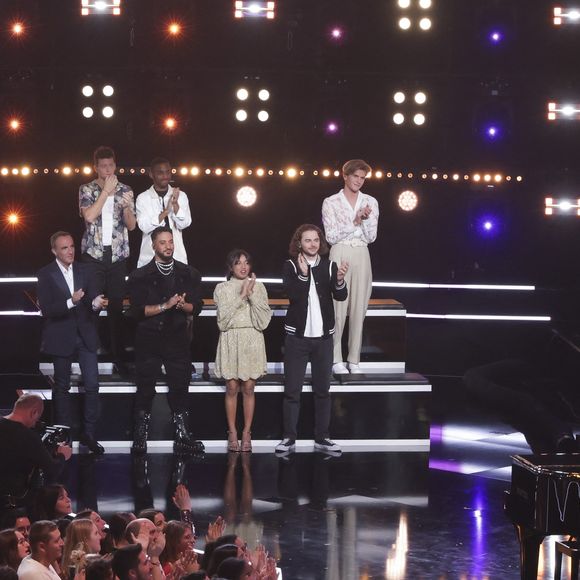 Les trois coachs, M. Pokora, Jenifer et Patrick Fiori, s’étaient retournés lors de son audition à l’aveugle.


Nikos Aliagas, Slimane - Enregistrement de l'émission "Star Academy", diffusée en direct le 5 novembre sur TF1
© Jack Tribeca / Bestimage