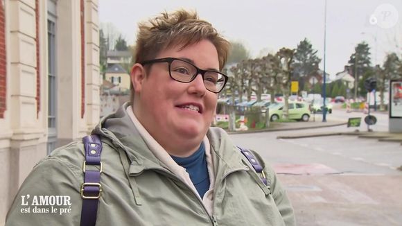 Justine dans L'amour est dans le pré (Saison 18) en 2023.

(Capture d'écran M6)