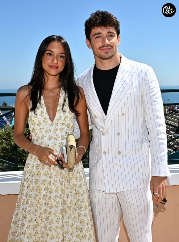Cette merveilleuse annonce intervient alors que les amoureux ont encore des étoiles plein les yeux après leurs noces récentes. 

Le pilote monégasque de F1 Charles Leclerc et sa compagne Alexandra Saint Mleux lors de la finale du Rolex Masters 1000 de Monte-Carlo à Roquebrune-Cap-Martin le 14 avril 2024.

© Bruno Bebert / Bestimage