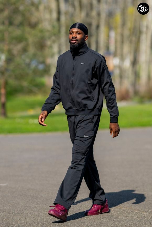 Marcus Thuram - Les joueurs de l'équipe de France de football arrivent au Centre national de football de Clairefontaine-en-Yveline, France, le 23 mars 2026. Les vice-champions du monde se rendront cette semaine aux Etats-Unis, dans la banlieue de Boston, pour y disputer deux matchs amicaux en préparation de la Coupe du monde 2026. D’abord contre le Brésil jeudi (21h) puis la Colombie dimanche (21h). © Pierre Perusseau/Bestimage