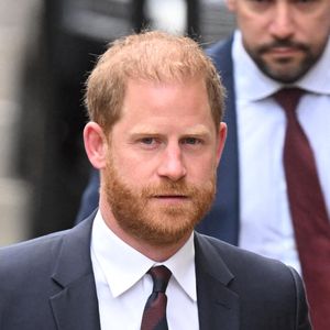 Le duc de Sussex arrive à la Cour royale de justice, au centre de Londres, au Royaume-Uni, pour faire appel d'une décision de la Haute Cour concernant sa plainte contre le ministère de l'Intérieur au sujet du niveau de sécurité dont il bénéficie lorsqu'il est au Royaume-Uni. © Hussein Zak/Splash News/ABACA