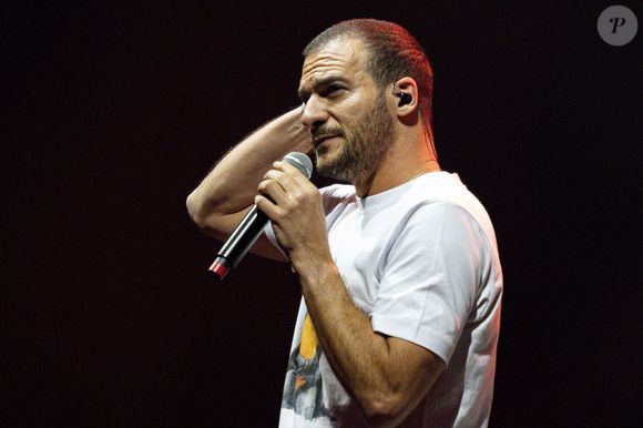 Amir - Les artistes se produisent lors du concert "Scoop Live" de Radio Scoop à la LDLC Arena de Décines près de Lyon, le 25 février 2025. 
© Sandrine Thesillat / PsnewZ / Bestimage