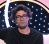 Le candidat dont le secret était d'avoir un QI de plus de 134 n'arrivait plus à supporter le jeu comme il l'a expliqué par la suite lors d'une interview via le compte officiel de l'émission. 

Mayer dans Secret Story TF1