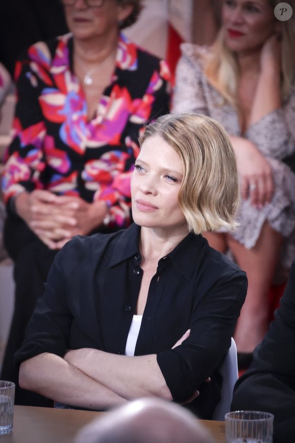 Mélanie Thierry - Plateau de l'émission "C à vous" lors du 78ème Festival International du Film de Cannes le 20 mai 2025. © Jack Tribeca / Bestimage