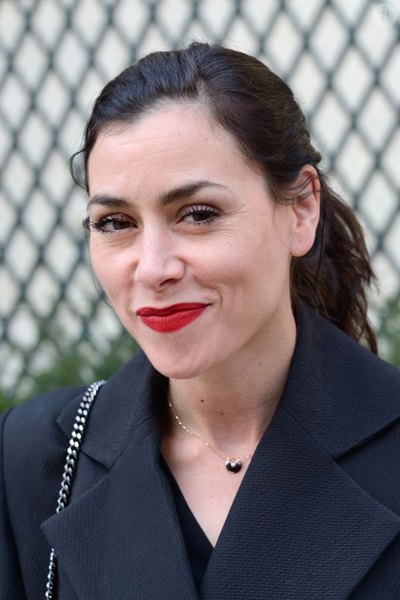 Si elle a conquis le public avec "La femme chocolat," Olivia Ruiz multiplie aujourd'hui les casquettes artistiques.

Olivia Ruiz assiste au défilé Guy Laroche dans le cadre de la Paris Fashion Week Womenswear Fall/Winter 2019/2020 à Paris, France, le 27 février 2019. Photo by Aurore Marechal/ABACAPRESS.COM