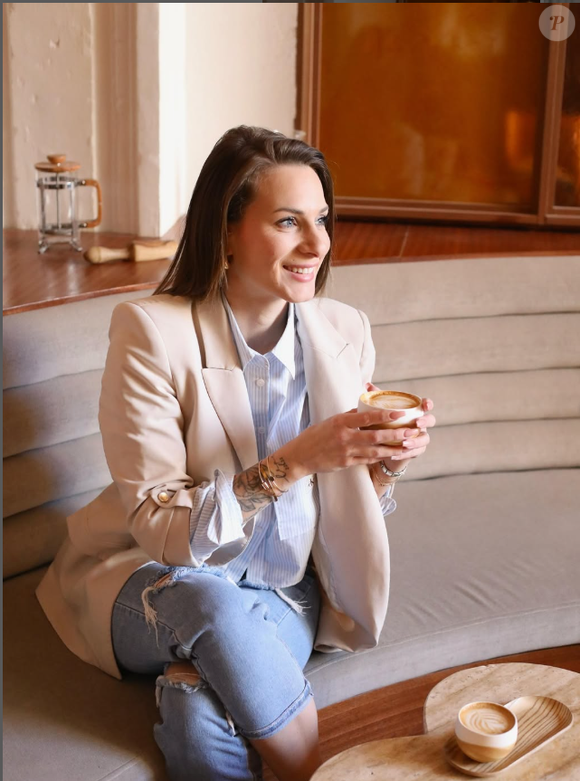 Camille Santoro prend la pose sur Instagram, le 10 mai 2025