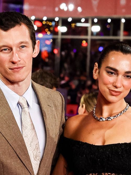 Dua Lipa somptueuse pour son mariage avec Callum Turner en Italie : les premières images de leur grand jour partagées