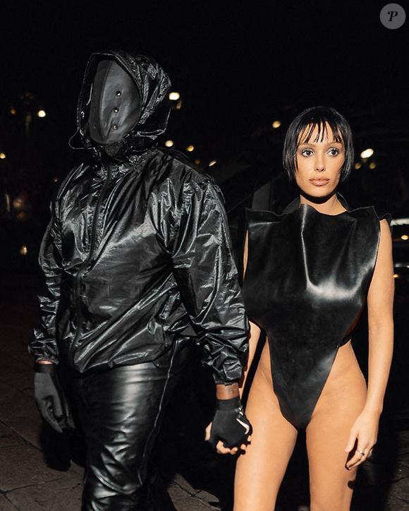 Kanye West et Bianca Censori arrivent au restaurant Nuova Arena où le dîner Marni se déroulait ensemble à Milan, en Italie, le 23 février 2024. ©Splash New/ABACAPRESS.COM