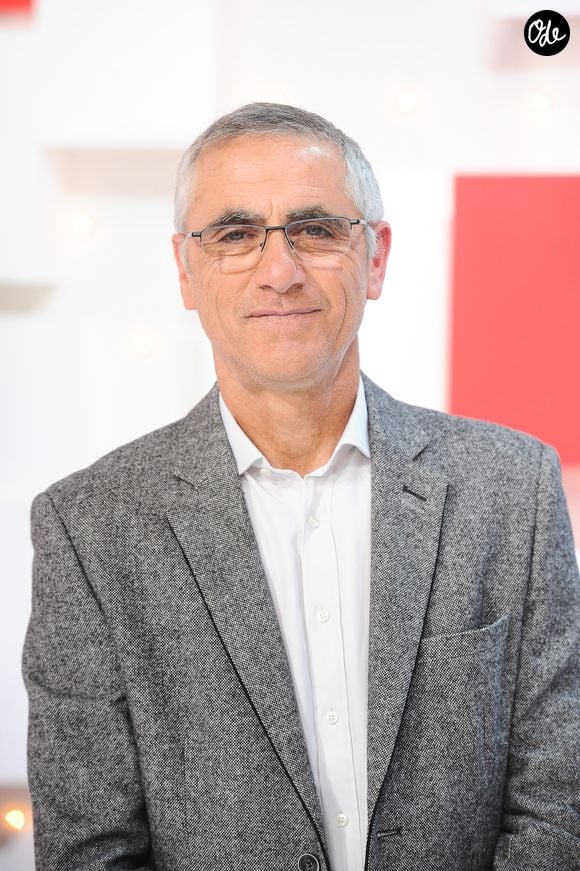 Exclusif - Laurent Jalabert - Enregistrement de l'émission "Vivement dimanche" au Studio Gabriel à Paris, présentée par M.Drucker et diffusée le 23 juin sur France 3
© Guillaume Gaffiot / Bestimage