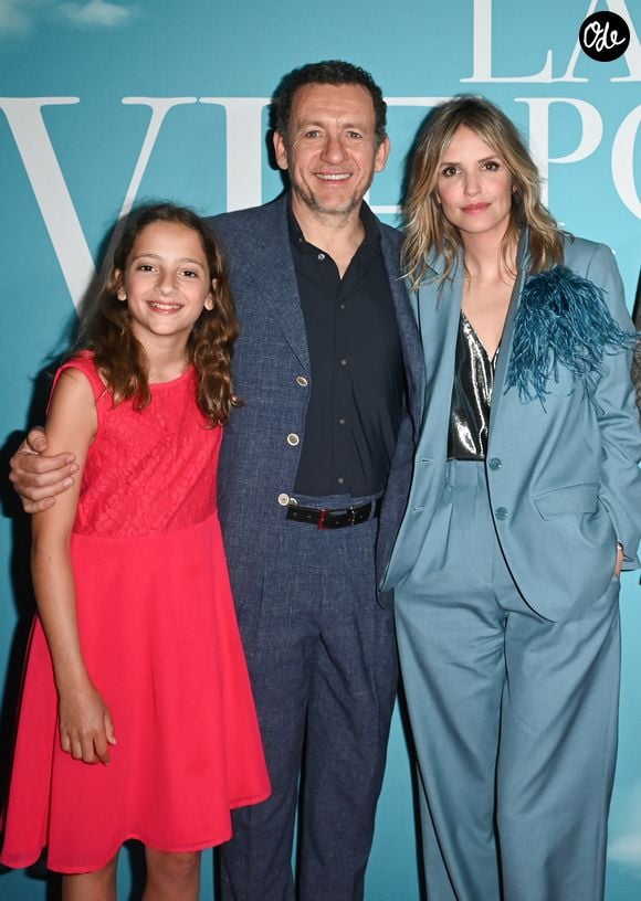 Dany Boon avec sa fille Sarah et son ex compagne Laurence Arné - Avant-première du film "La Vie pour de vrai" au cinéma Pathé Wepler à Paris le 18 avril 2023. © Coadic Guirec/Bestimage