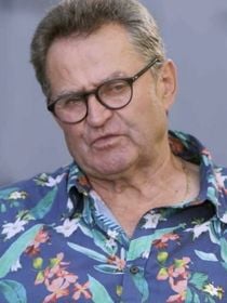 Gilles (L'Amour est dans le pré) a retrouvé l'amour avec Françoise : "Elle a gardé sa maison mais..."